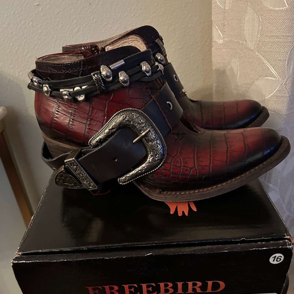 Freebird Saloon Red Croc-Embossed Leather Ankle Boots